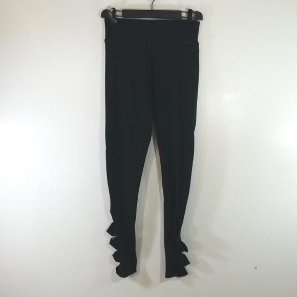 Victoria's Secret Sport Black Twisted Mesh Cutout Leggings size Small - Picture 2 of 10